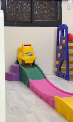 زحليقة وألعاب حركية داخلية للأطفال